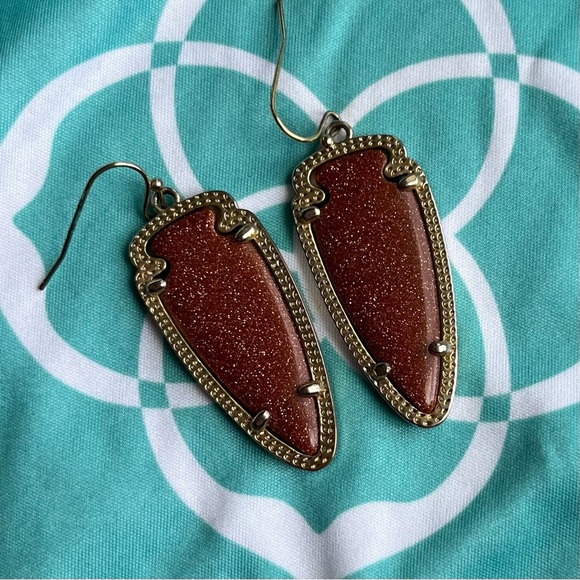 Kendra Scott Sky Earrings Goldstone Gold Arrowhead Jewelry - Picture 1 of 2